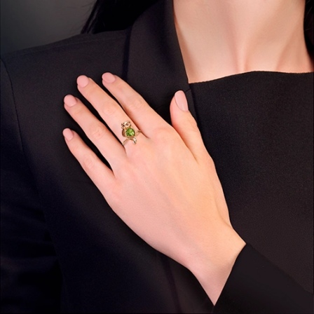 Кольцо с россыпью цветных камней из красного золота (арт. 2445935)