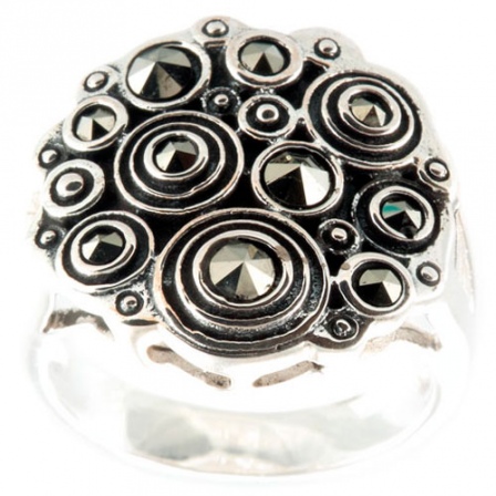 Кольцо с марказитами из серебра (арт. 734344)