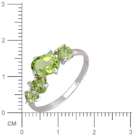 Кольцо с хризолитом, фианитами из серебра (арт. 820575)
