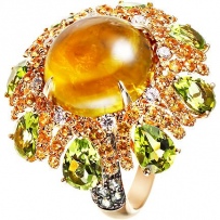 Кольцо с россыпью цветных и драгоценных камней из жёлтого золота (арт. 700225)