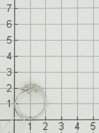 Кольцо с 46 фианитами из серебра (арт. 2128489)