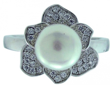Кольцо с жемчугом и фианитами из серебра (арт. 2391166)