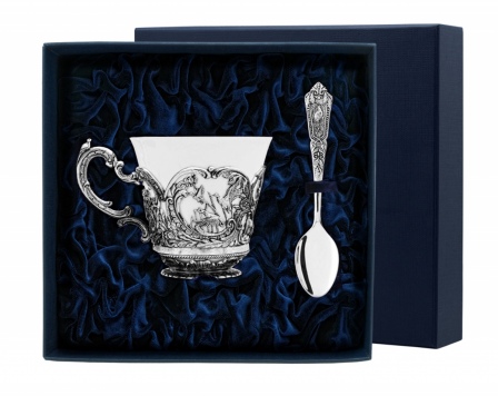 Набор чашка чайная "Королевская охота"+ ложка из серебра (арт. 2400454)