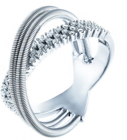 Кольцо с фианитами из серебра (арт. 701374)