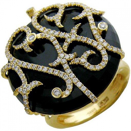 Кольцо с бриллиантами и ониксом из жёлтого золота 750 пробы (арт. 854236)