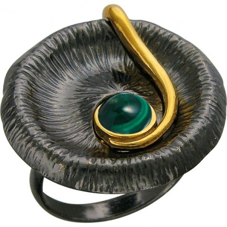 Кольцо с малахитами из чернёного серебра с позолотой (арт. 855493)