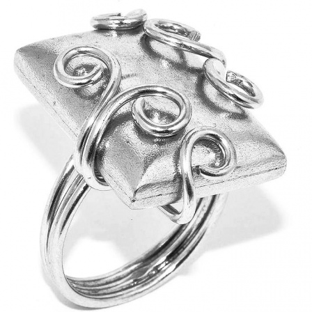 Кольцо из серебра (арт. 908368)