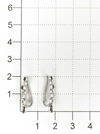Серьги с 10 фианитами из серебра (арт. 2056966)