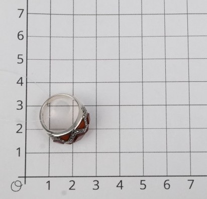 Кольцо с сердоликами и марказитами из серебра (арт. 2147260)