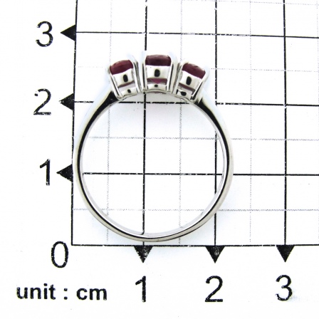 Кольцо с гранатами из серебра (арт. 2390825)