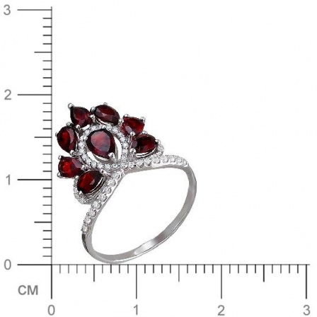 Кольцо с гранатами и фианитами из серебра (арт. 844568)