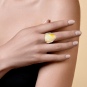 Кольцо с опалом и бриллиантами из жёлтого золота 750 пробы