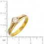 Яркое кольцо с 1 бриллиантом из комбинированного золота 